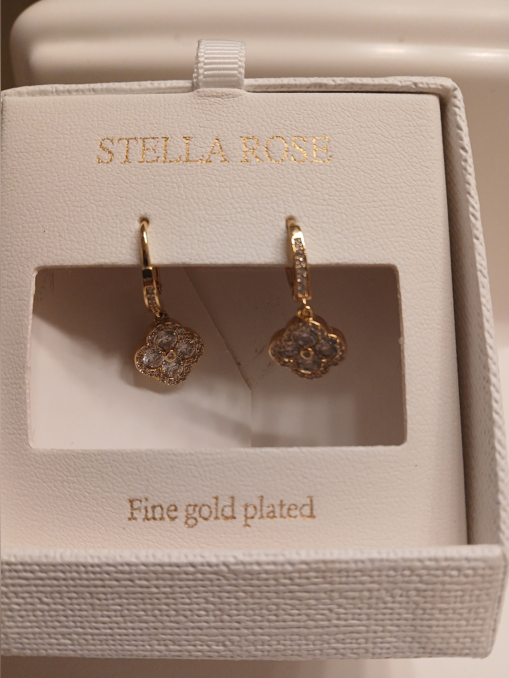 New Gold-Plated Floral Drop Earrings in Gold